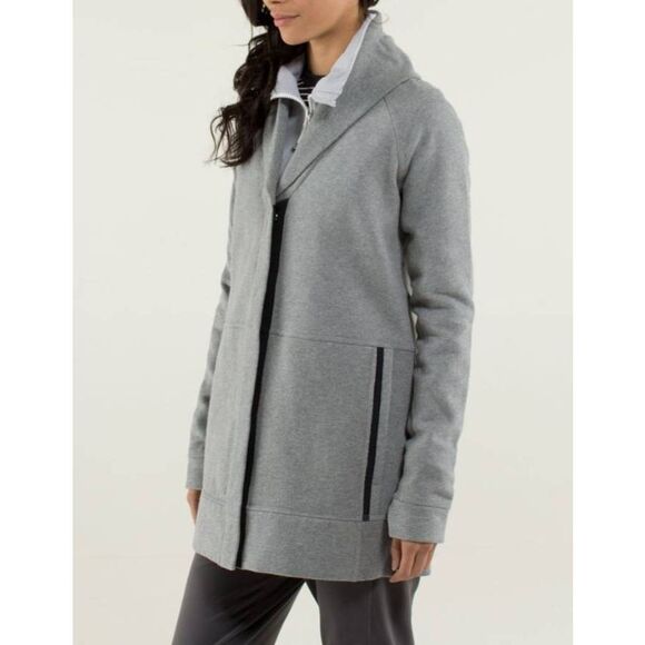 LULULEMON ATHLETICA Yin To My Yang Cardi Size 6 - Picture 1 of 4